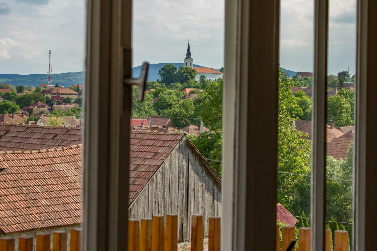 Vila Kulcsoshaz Farkaslaka Exteriér fotografie